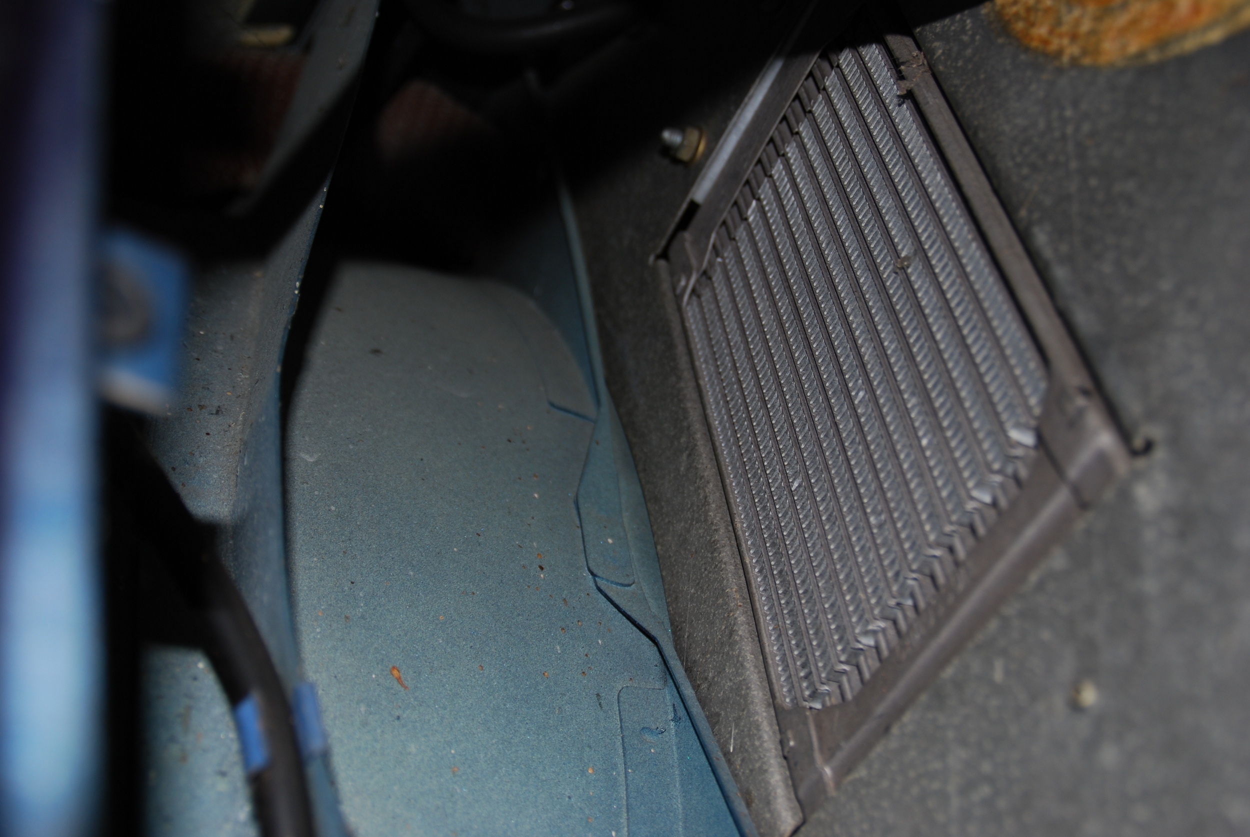 Ölkühler aussen, Backe rechts