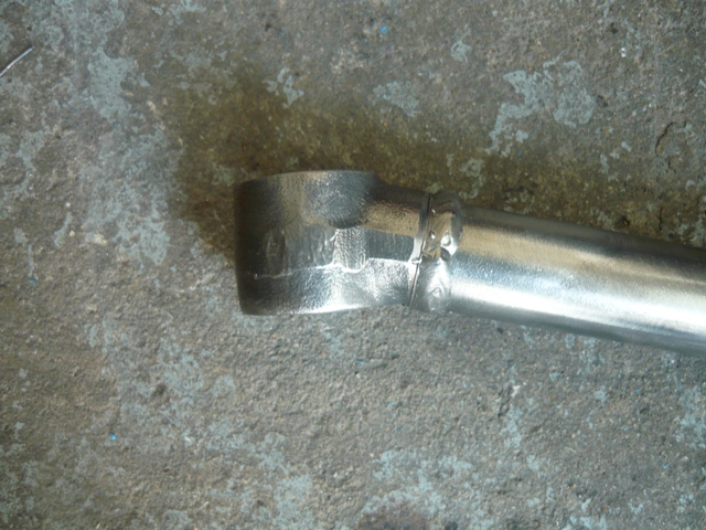 Strebe geschweisst nah